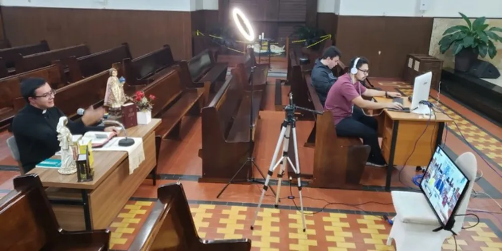 “Nos alegrou todo o retorno que tivermos. Em torno de 200, 300 pessoas acompanharam cada noite”, apontou o padre Wagner