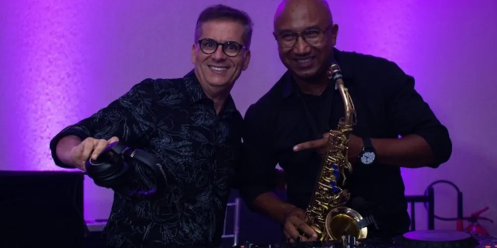 Imagem ilustrativa da imagem Assista ao show de Mauricio Cury e Evelton Rodrigues