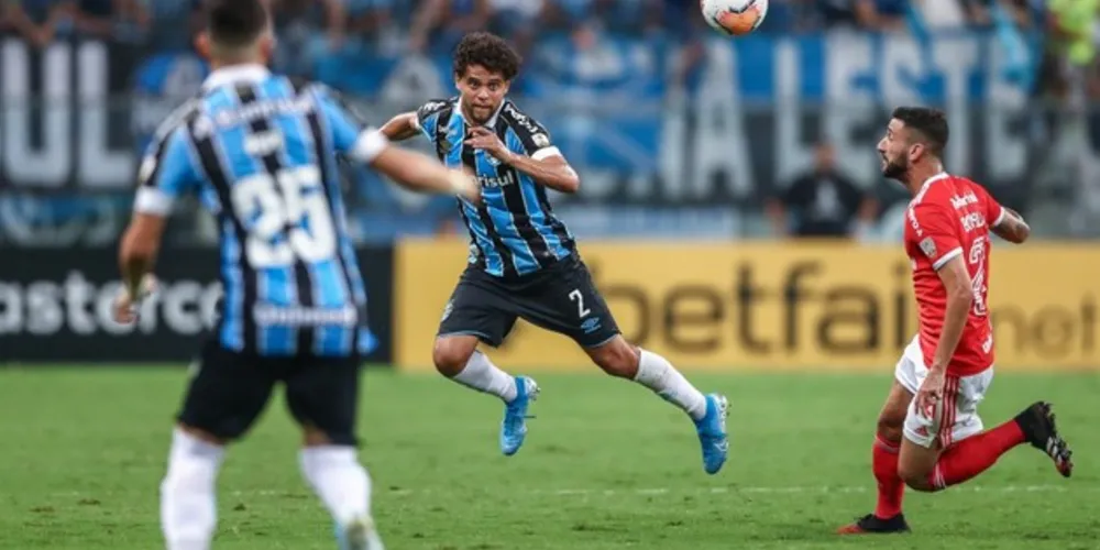 A volta ao trabalho combina com o interesse do Ministério da Saúde, que em carta enviada aos clubes e à CBF se manifestou favorável à volta do futebol