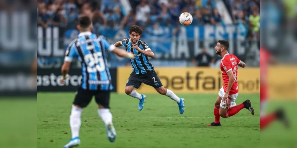 A volta ao trabalho combina com o interesse do Ministério da Saúde, que em carta enviada aos clubes e à CBF se manifestou favorável à volta do futebol