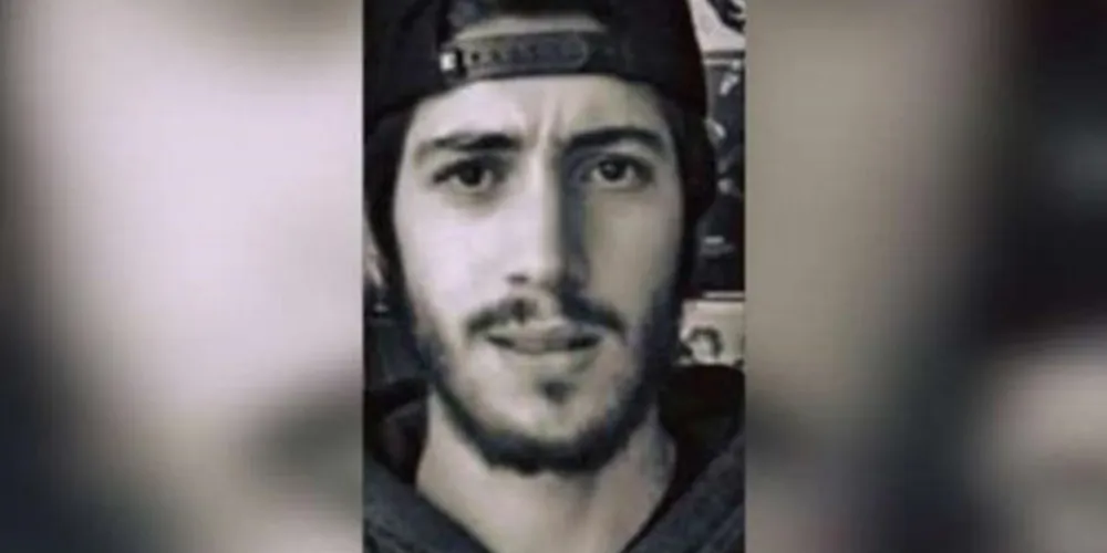 Amigos disseram que jovem pulou no rio para salvar seu cachorro, que tinha caído na água