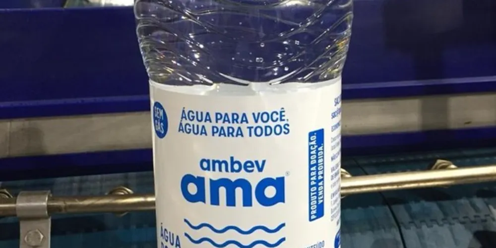 Imagem ilustrativa da imagem Ambev doará mais de 1,4 milhão de litros de água potável