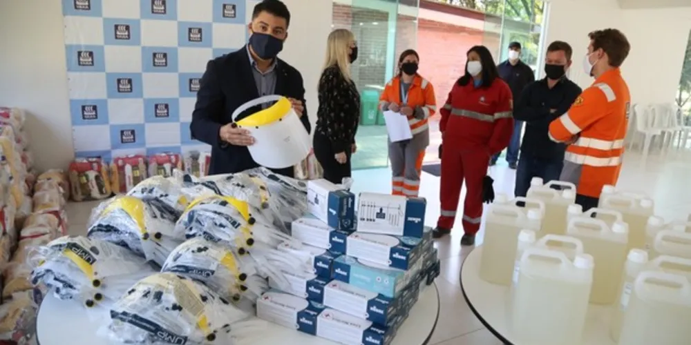 As cestas básicas recebidas serão doadas para as famílias carentes através da campanha ‘PG sem Fome’.