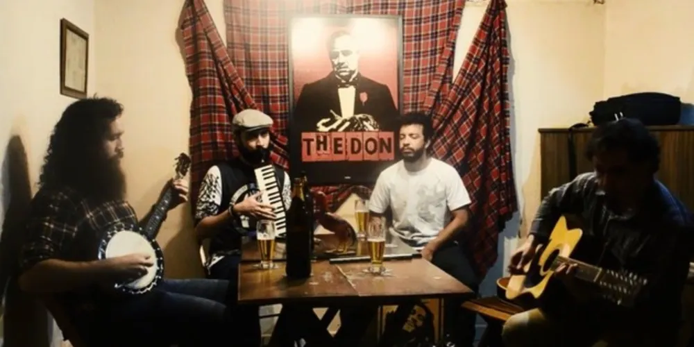 O primeiro programa terá a presença da Banda Trovadores Celta