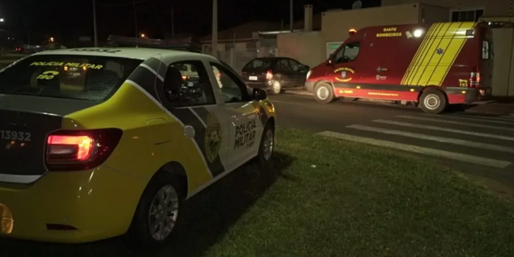 Imagem ilustrativa da imagem Motorista bate contra muro de residência em Uvaranas