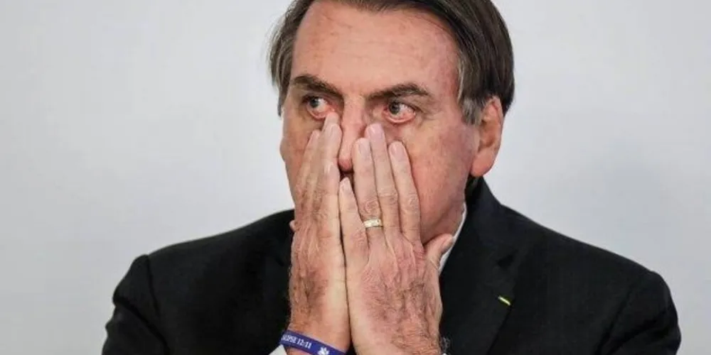 Segundo fontes, Bolsonaro afirmou em reunião que investigações em andamento não poderiam "prejudicar a minha família" nem "meus amigos".