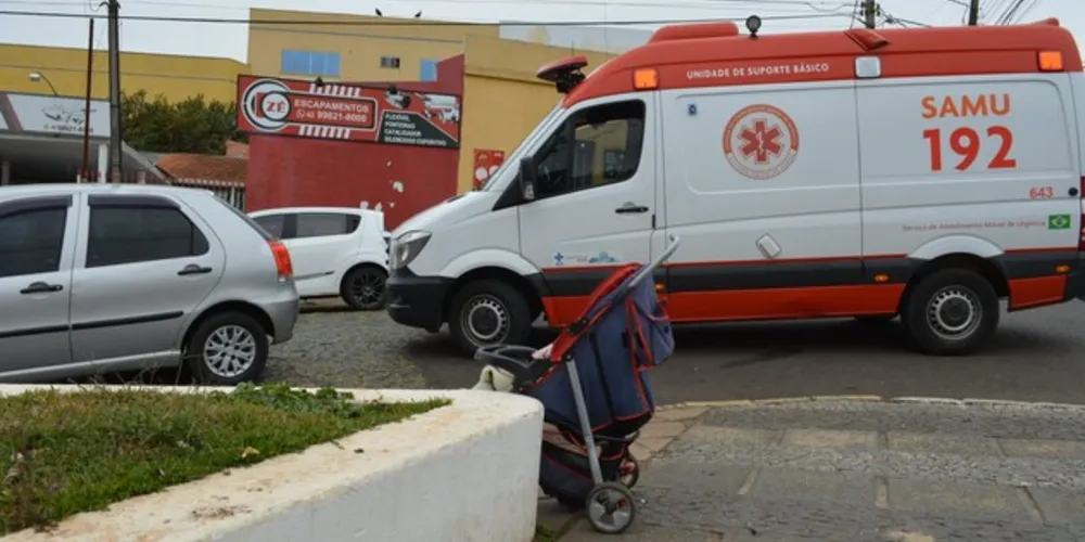 Imagem ilustrativa da imagem Carrinho com bebê é atropelado em Nova Rússia