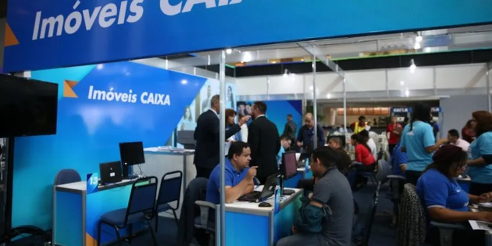 Os clientes com pagamentos em dia ou aqueles com pagamentos em atraso por, no máximo, 18 meses, podem solicitar a carência.