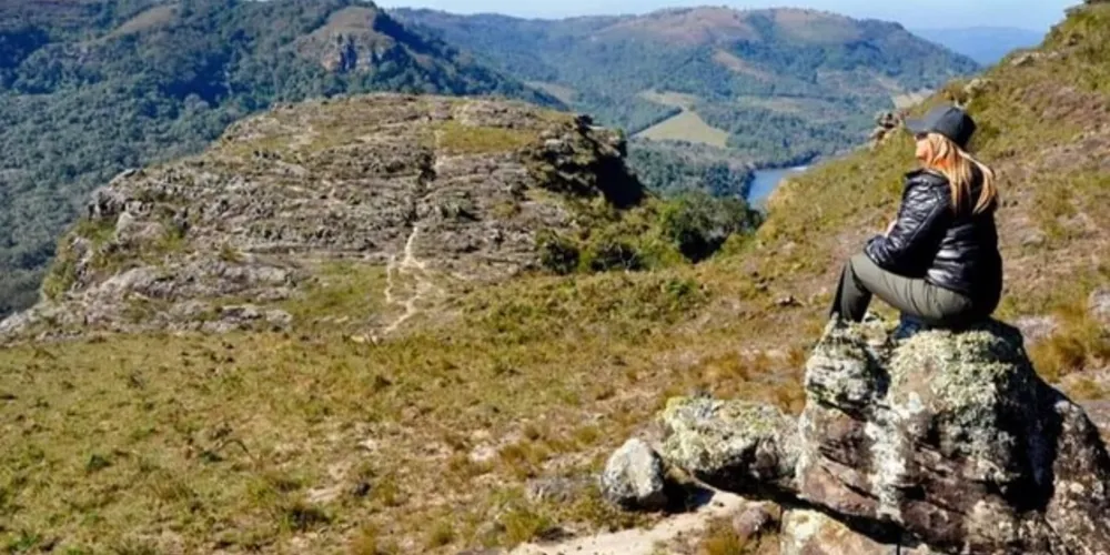 Turistas podem postar suas fotos em pontos da cidade e marcar a página da Setur 