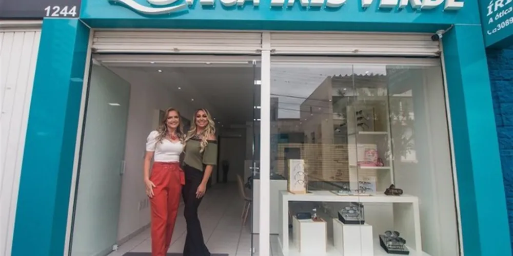 A loja oferece marcas conceituadas e preços diferenciados