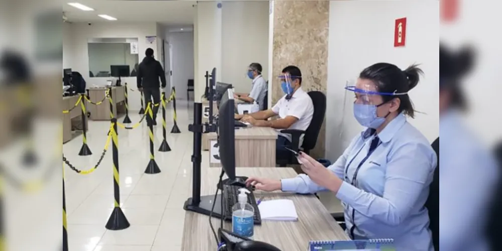 Clientes devem evitar ir até a empresa porque todos os serviços da Companhia estão disponíveis em meio eletrônico.