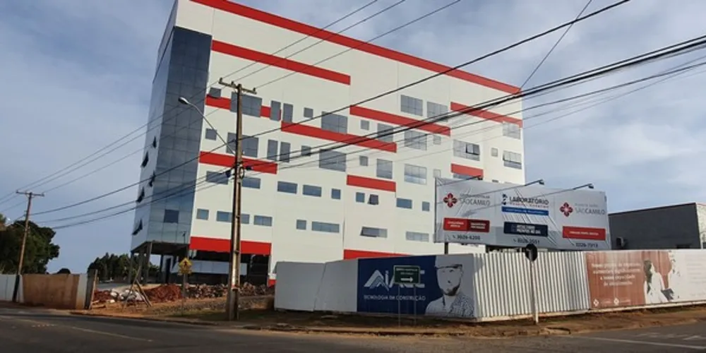 A primeira etapa tem a previsão de iniciar com 67 leitos, 10 leitos de UTI e seis salas de cirurgia