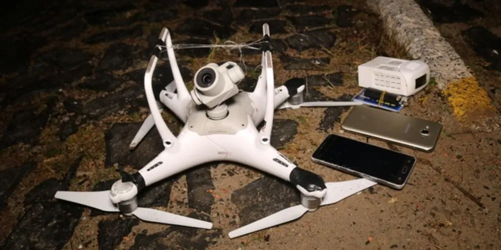 Imagem ilustrativa da imagem Drone é usado para levar drogas e celulares ao Cadeião