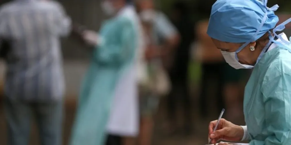 São Paulo se mantém como epicentro da pandemia no país, com mais de 6 mil mortes