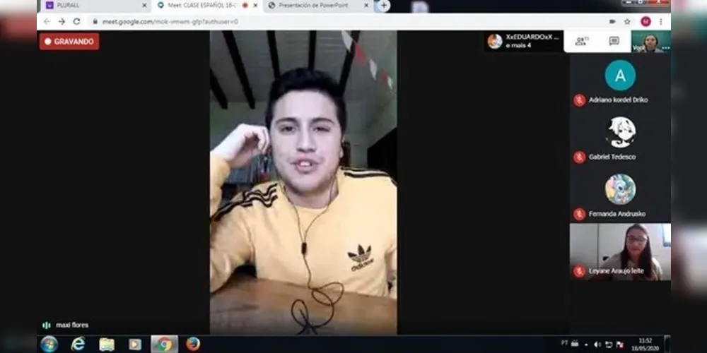 Imagem ilustrativa da imagem ‘Trabajos voluntarios’ movimentam turma na quarentena