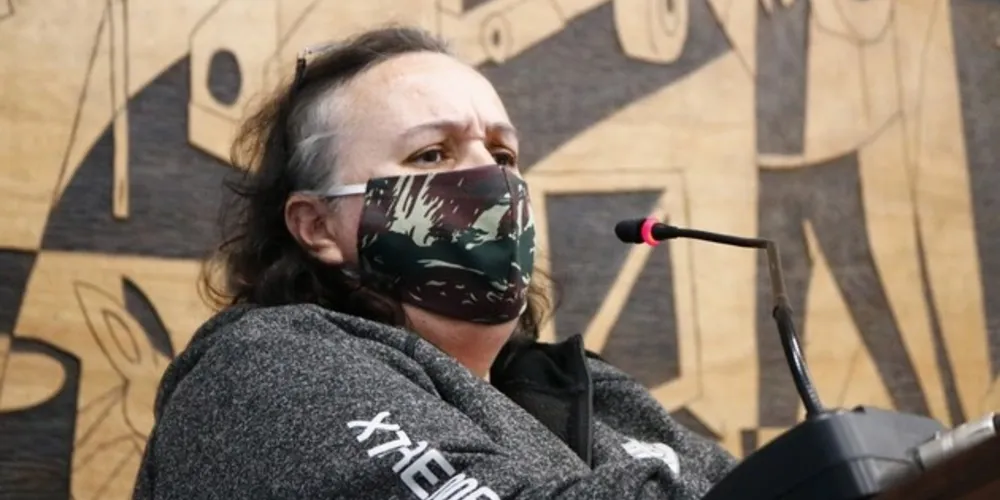 Alessandra Regina Muffo Tortato esteve na Câmara de Ponta Grossa