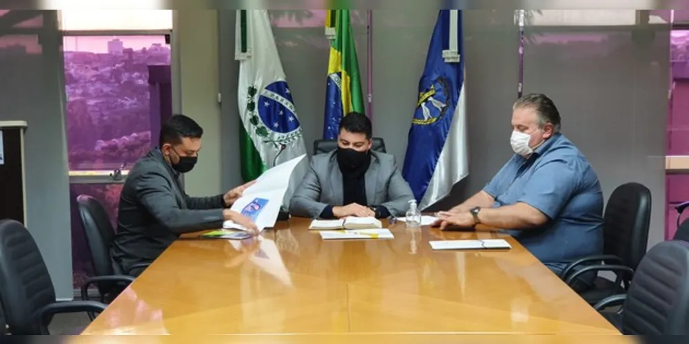 Diretor do Portal aRede Eloir Rodrigues com  Marcelo Rangel e o secretário José Loureiro