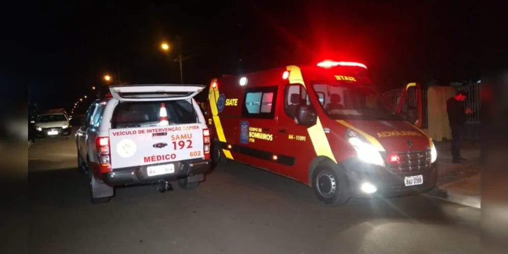 Vítima foi agredida por passar em uma rua onde um grupo de homens tentava 'pegar' outra pessoa