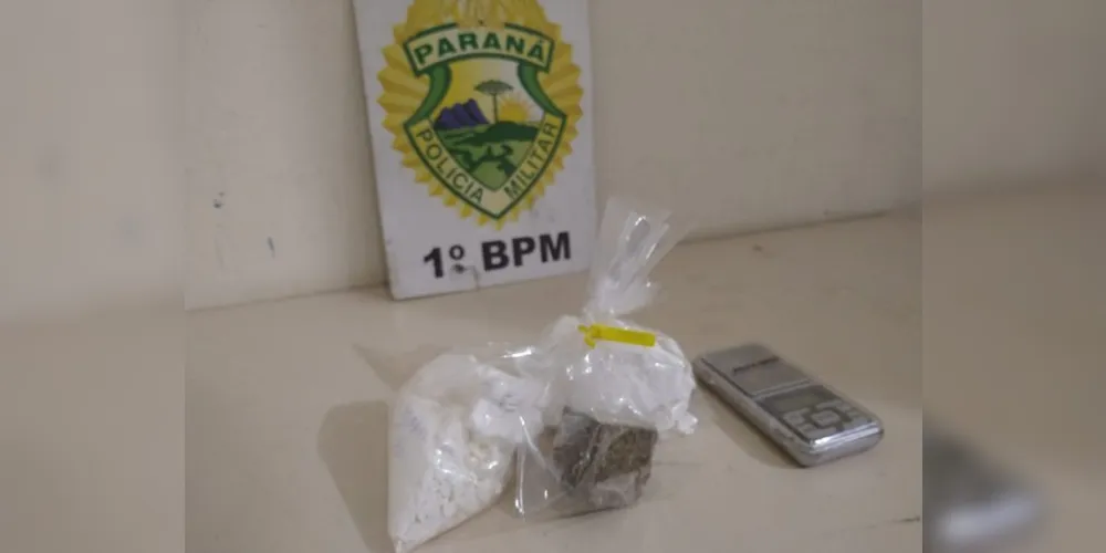Imagem ilustrativa da imagem Choque prende rapaz com drogas no bairro Neves