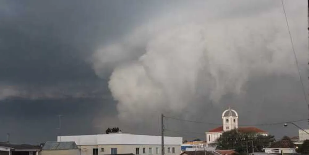 Mês de junho inicia amanhã e com ele deve vir muita água