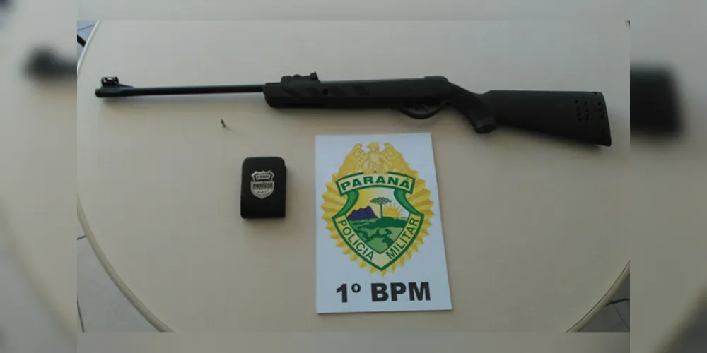 Depois de incitar prática de crimes pelo Facebook, homem foi preso em casa com arma ilegal