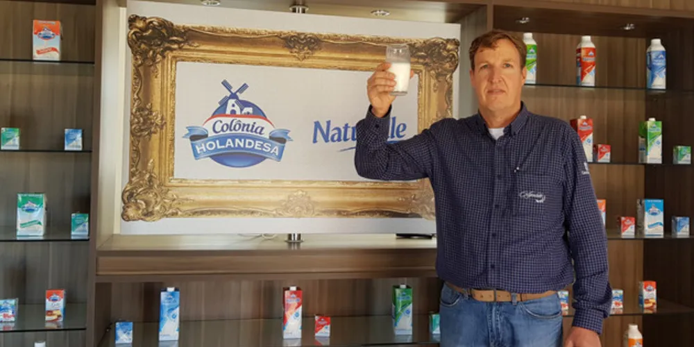 Diretor Presidente da Castrolanda, Willem Berend Bouwman celebra a data