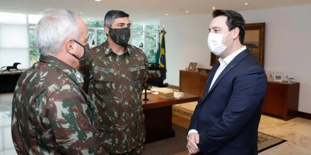 Assunto foi tratado em reunião do governador Carlos Massa Ratinho Junior com o novo comandante militar Sul.