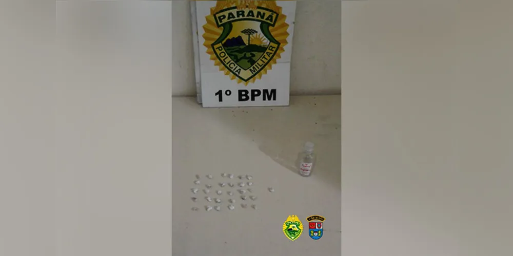 Droga estava escondida em frasco encontrado com o suspeito durante a abordagem