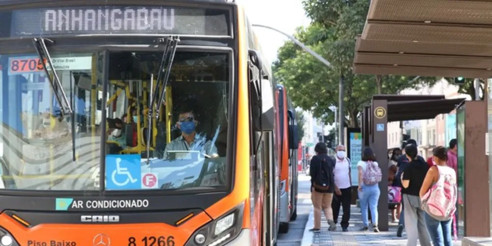 O fluxo de passageiros será monitorando diariamente e serão feitos ajustes da frota, caso necessário.