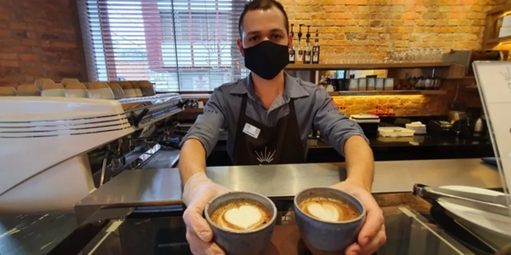 Cafeteria se diferencia na seleção e preparo dos grãos de café e qualidade dos produtos