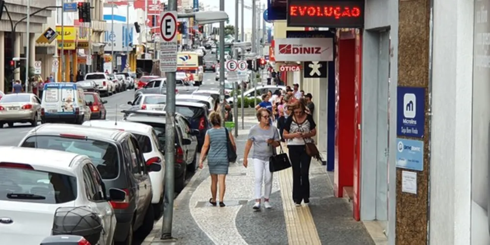 Imagem ilustrativa da imagem Após acordo, comércio de PG deve abrir neste feriado