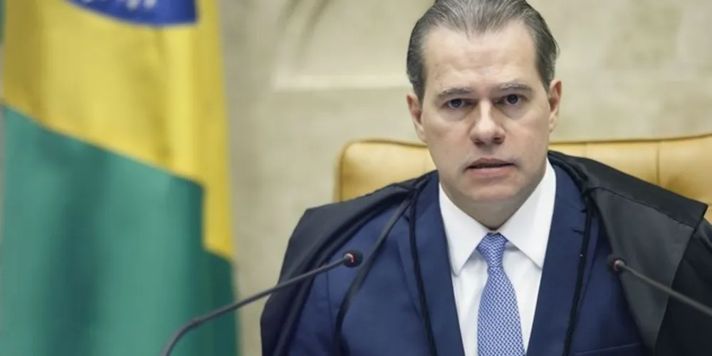 Em nota divulgada à imprensa, Toffoli classificou como “mais um ataque ao STF" o lançamento de fogos de artifício em direção ao prédio da Corte