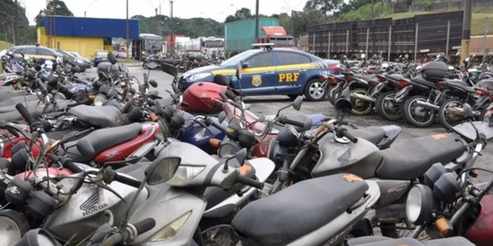 Serão leiloados carros, motos e caminhões retidos nas unidades da PRF localizadas nas regiões de Curitiba, Ponta Grossa, Cascavel, Pato Branco, Foz do Iguaçu, Guaíra e Londrina.