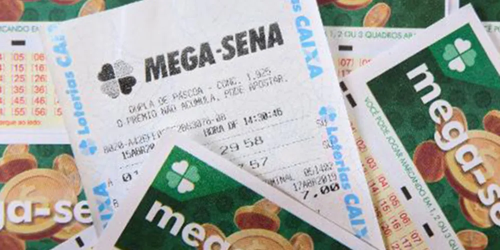 Vítima só percebeu que tinha caído num golpe depois que os bandidos fugiram 