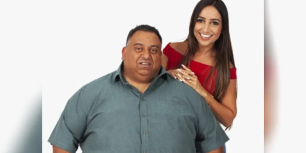 A atração é comandada por Cândido Neto e Josy Tibério. O programa vai ao ar às 13h40, logo após o Tribuna da Massa