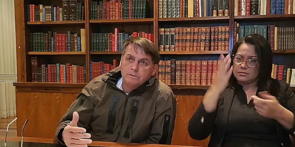 Presidente se manifestou sobre a prisão de Fabrício Queiroz em live pelas redes sociais