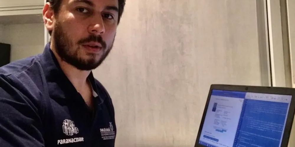 Com a pandemia da Covid-19, a ferramenta tornou-se a grande aliada para manter o trâmite de projetos que viabilizam obras e a aquisição de serviços e equipamentos pelos municípios paranaenses.