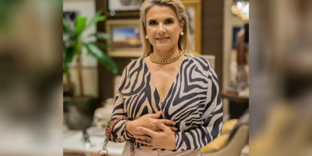 FELICITAÇÕES - A dinâmica empresária Marina Sacchi reserva a terça-feira (23), para receber as felicitações pela troca de idade. Da coluna RC os votos de felicidades infinitas