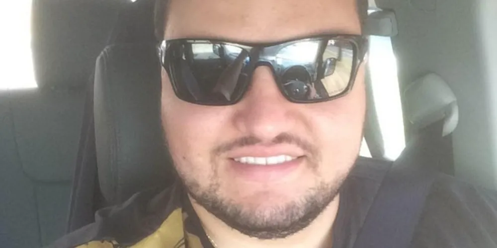 O médico Caio Martins Guedes, de 33 anos, morreu após doze dias dias internado no Hospital Pilar, em Curitiba.