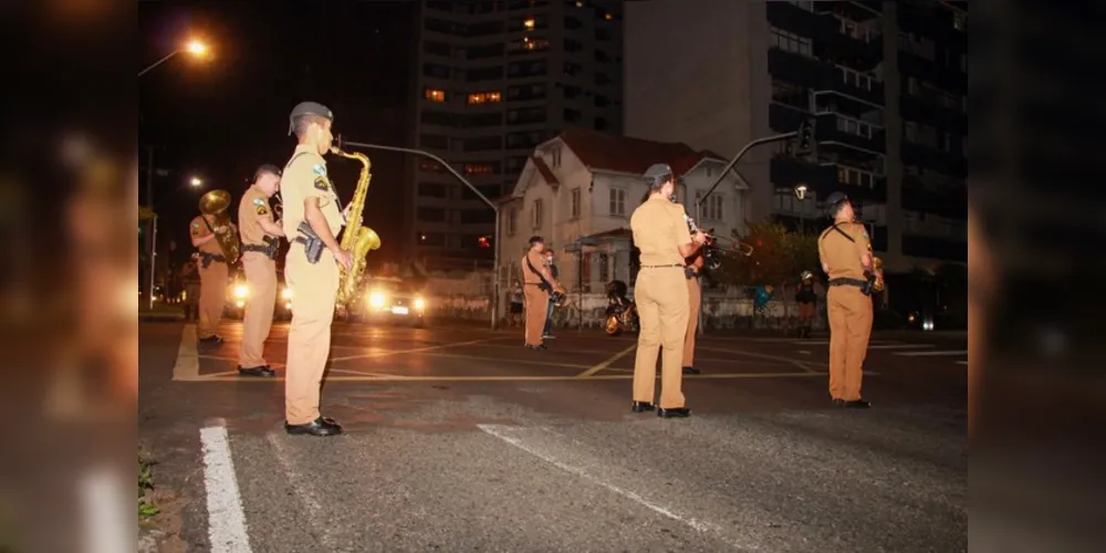 Imagem ilustrativa da imagem Banda da PM faz Caminhada Musical em PG nesta terça