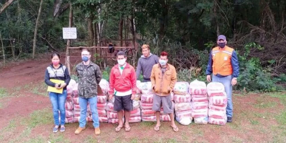 Governo contribui com a distribuição dos alimentos