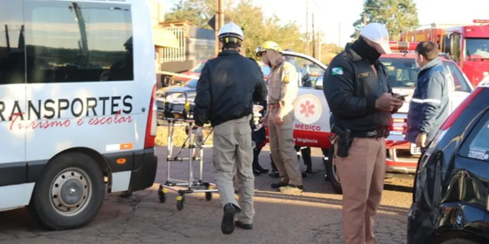 Acidente aconteceu na manhã desta quarta-feira (1), na Vila São Francisco