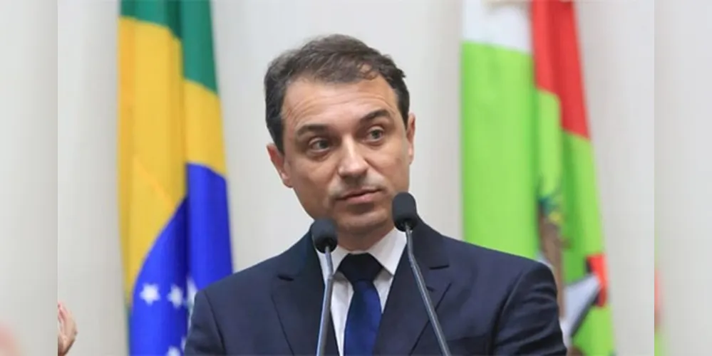 Moisés espera pelo resultado do segundo exame, a contraprova
