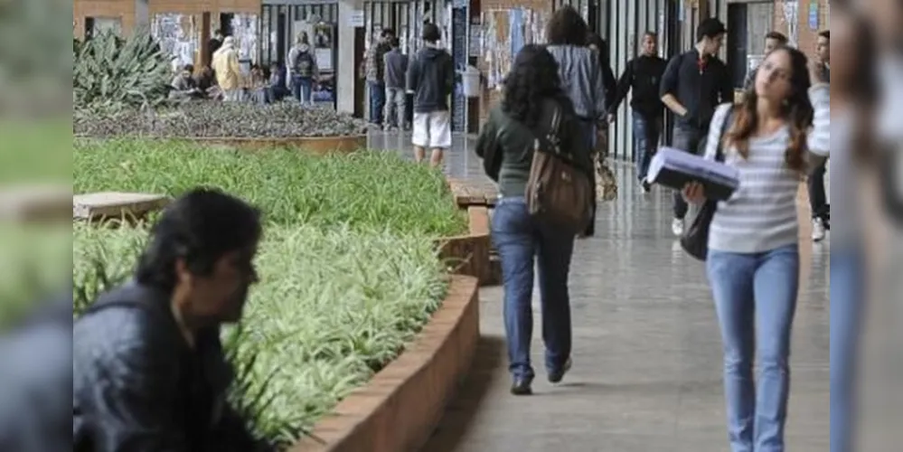 O impacto financeiro da crise no Ministério da Educação ( Mec) também foi admitido.
