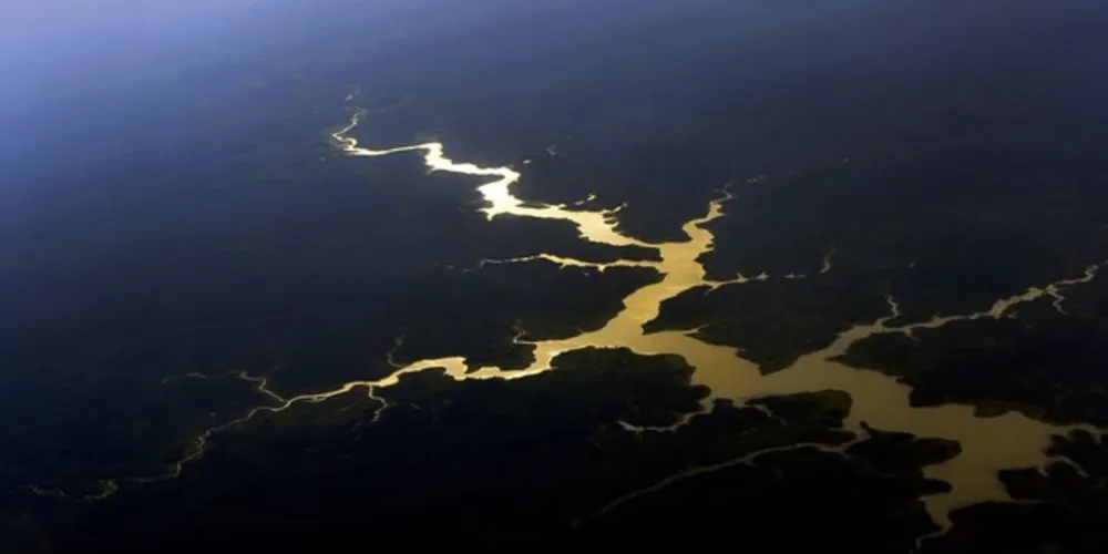 O programa conta com a participação do setor privado e de recursos de acordos internacionais.