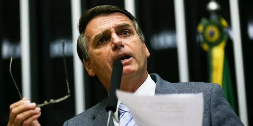 Na sexta-feira, Bolsonaro publicou uma série de vetos à lei.