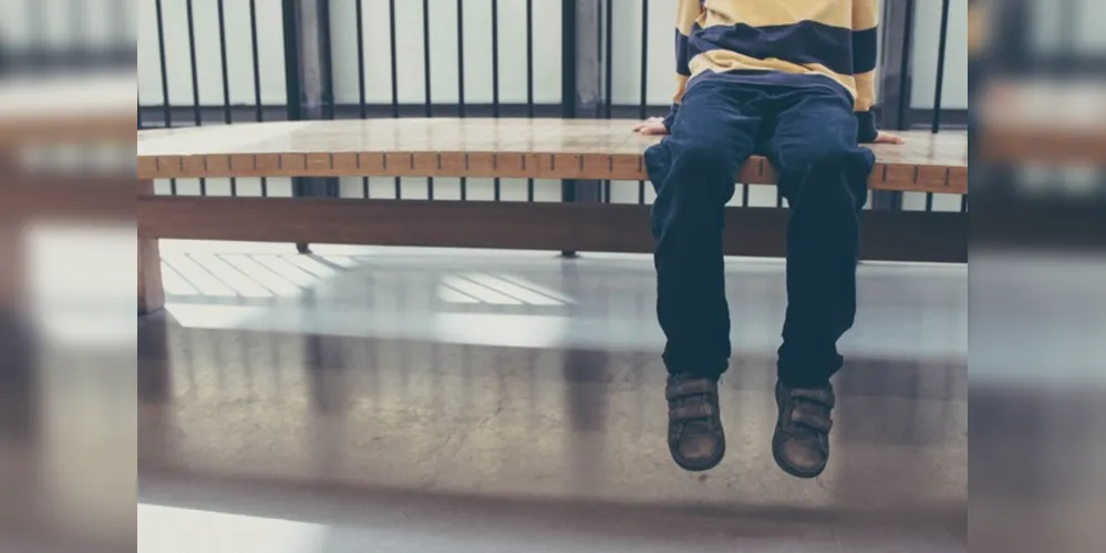 Apesar das dificuldades, o mais importante em um momento de isolamento social é manter a criança regulada e estável.