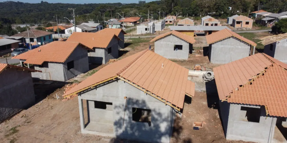 O investimento do Governo do Estado é de R$ 2,54 milhões e integra o Programa Estadual de Habitação. 