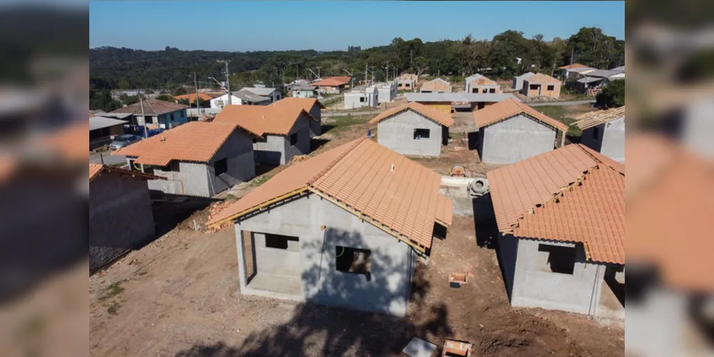O investimento do Governo do Estado é de R$ 2,54 milhões e integra o Programa Estadual de Habitação. 