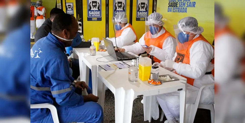 Bolsistas farão a triagem, verificando temperatura e saturação de oxigênio, além de investigar sintomas que possam indicar Covid-19.
